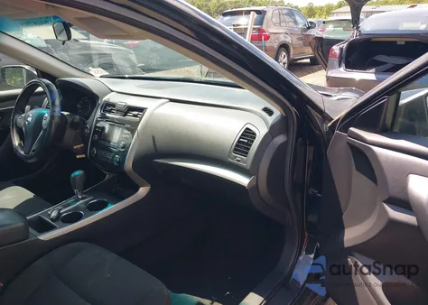 2015 Nissan Altima 2.5 S from USA, damaged, VIN 1N4AL3AP5FC595546